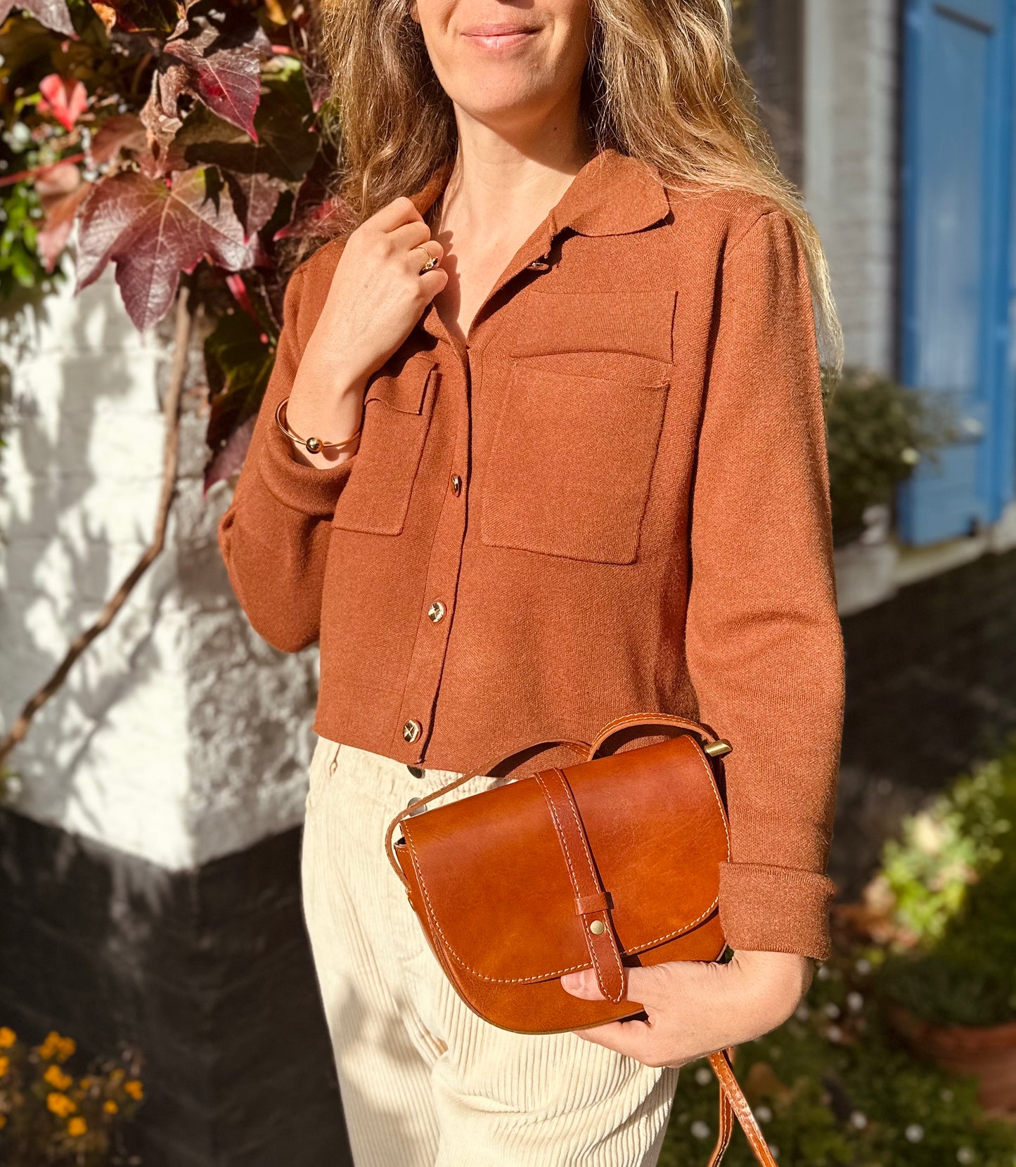 Sac Lily